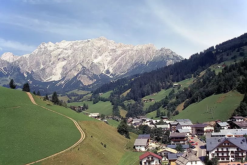 Conversion diapositive vallée autrichienn